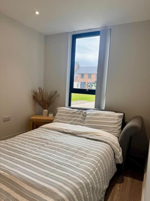 Coastal Retreat At Rest Bay, * Porthcawl